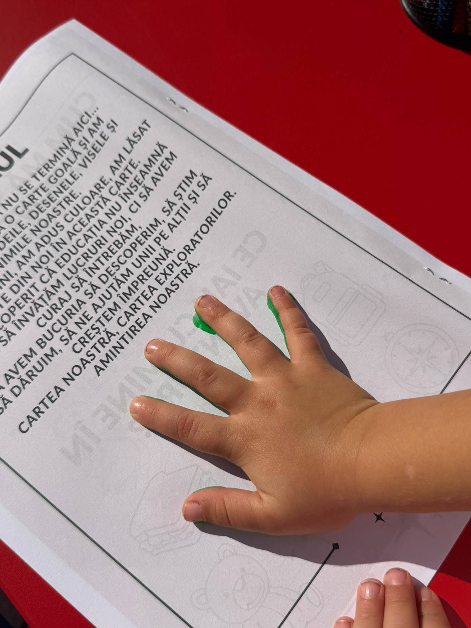 De Ziua Educației, la Grădinița Confesională cu PP Sfânta Ana din Cluj-Napoca, poveștile au prins viață!